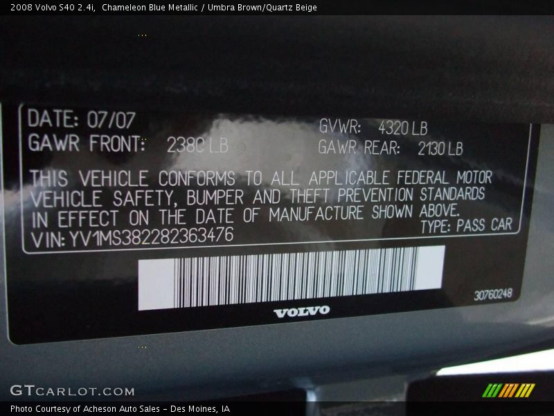 Chameleon Blue Metallic / Umbra Brown/Quartz Beige 2008 Volvo S40 2.4i