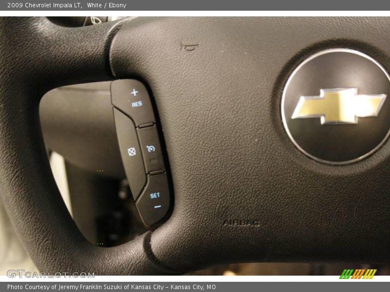 White / Ebony 2009 Chevrolet Impala LT