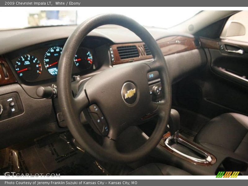 White / Ebony 2009 Chevrolet Impala LT
