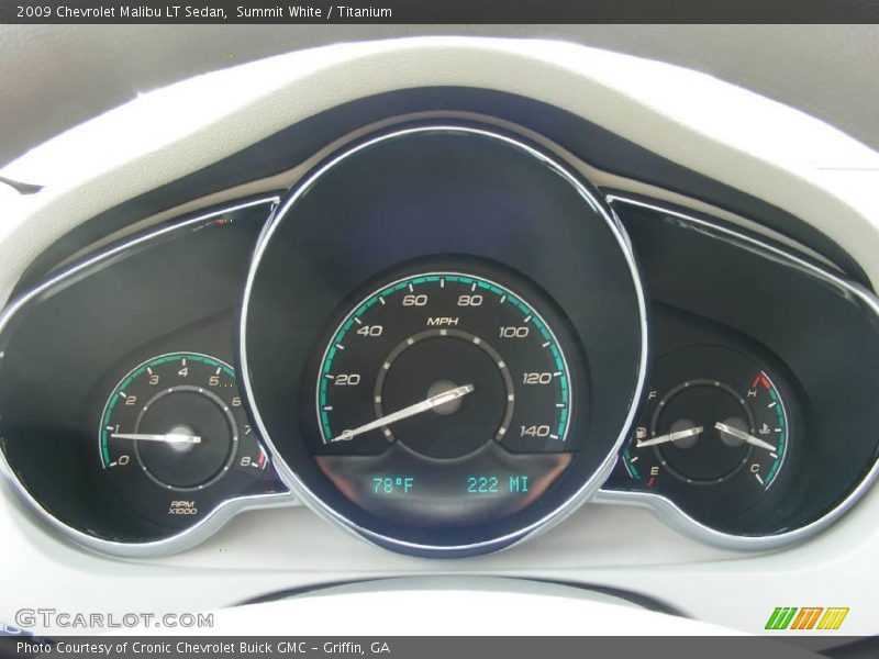 Summit White / Titanium 2009 Chevrolet Malibu LT Sedan