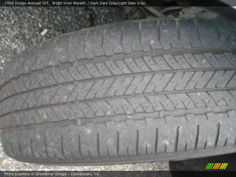Bright Silver Metallic / Dark Slate Gray/Light Slate Gray 2008 Dodge Avenger SXT
