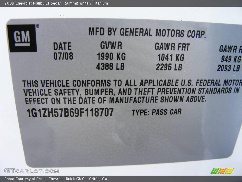 Summit White / Titanium 2009 Chevrolet Malibu LT Sedan