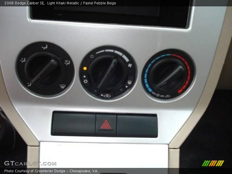Light Khaki Metallic / Pastel Pebble Beige 2008 Dodge Caliber SE