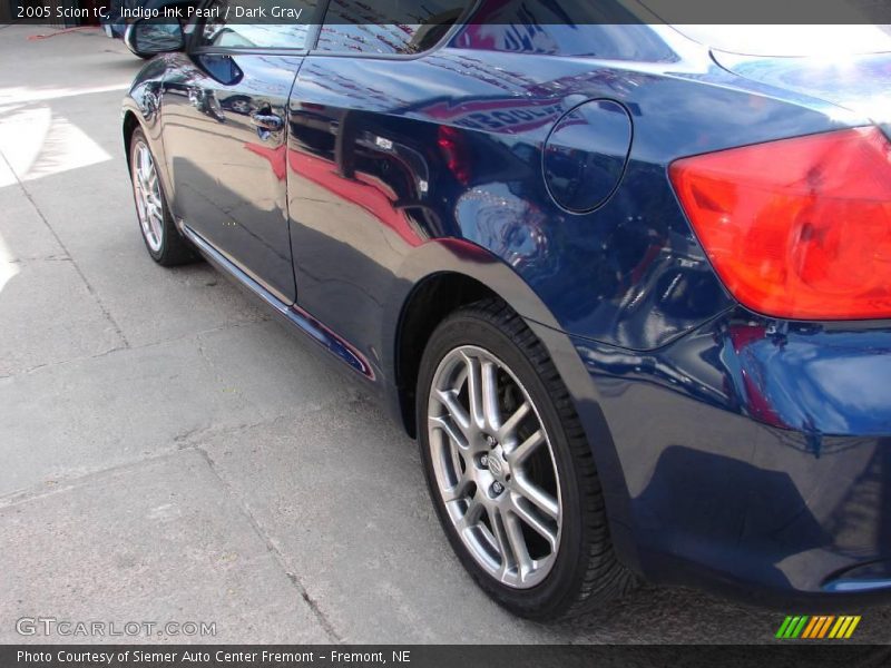 Indigo Ink Pearl / Dark Gray 2005 Scion tC