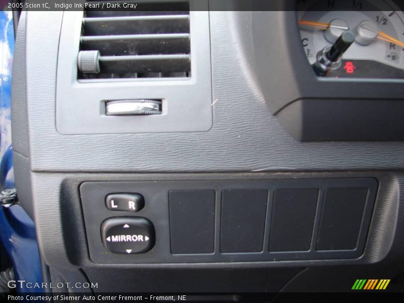 Indigo Ink Pearl / Dark Gray 2005 Scion tC