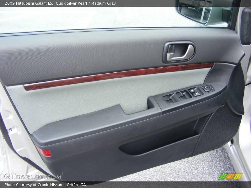 Quick Silver Pearl / Medium Gray 2009 Mitsubishi Galant ES