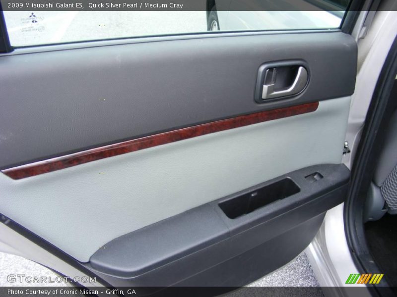 Quick Silver Pearl / Medium Gray 2009 Mitsubishi Galant ES