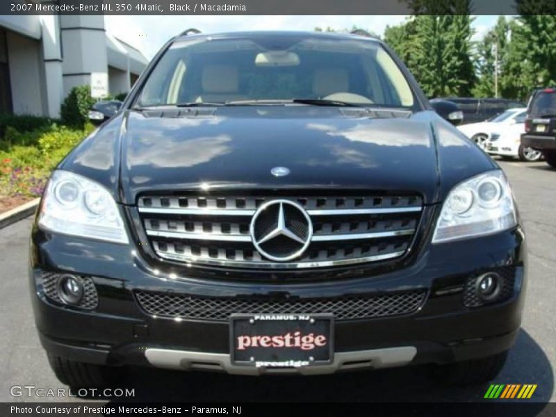 Black / Macadamia 2007 Mercedes-Benz ML 350 4Matic