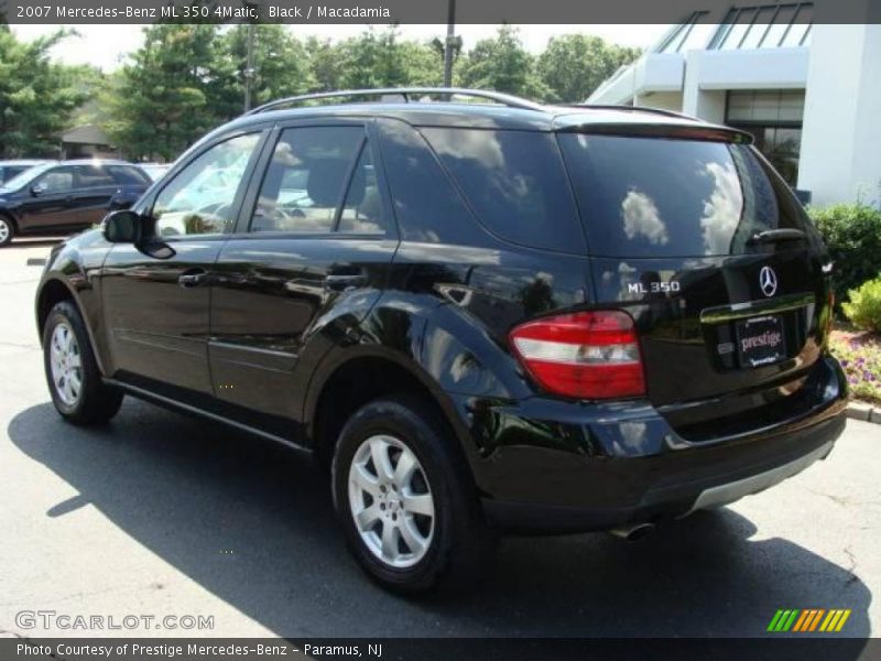Black / Macadamia 2007 Mercedes-Benz ML 350 4Matic