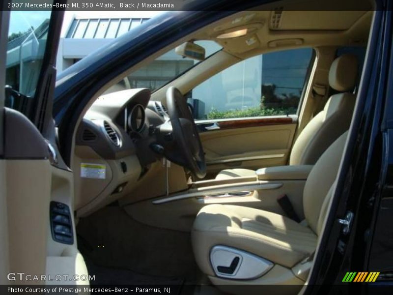Black / Macadamia 2007 Mercedes-Benz ML 350 4Matic