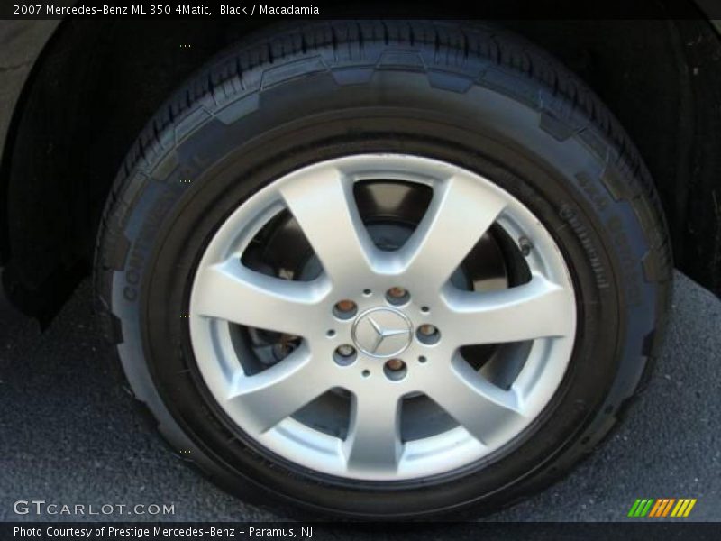 Black / Macadamia 2007 Mercedes-Benz ML 350 4Matic