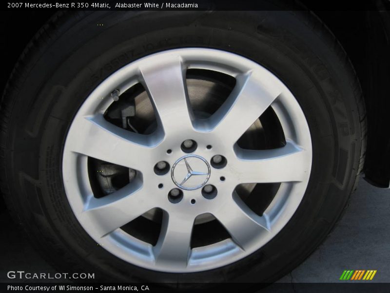 Alabaster White / Macadamia 2007 Mercedes-Benz R 350 4Matic