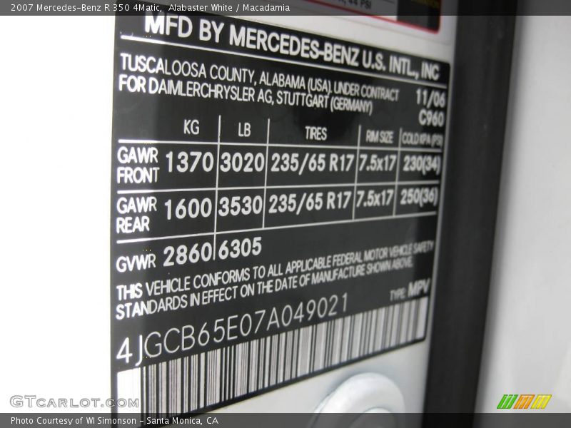 Alabaster White / Macadamia 2007 Mercedes-Benz R 350 4Matic