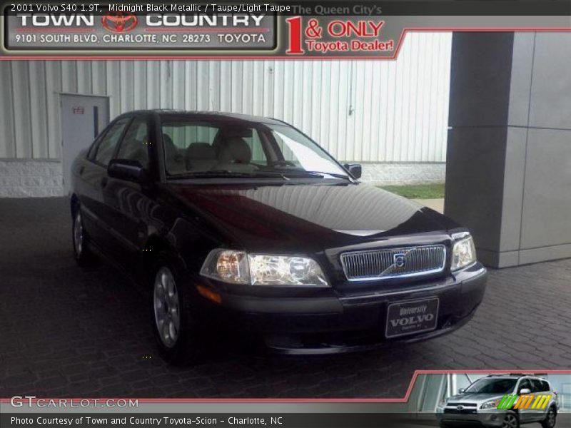 Midnight Black Metallic / Taupe/Light Taupe 2001 Volvo S40 1.9T