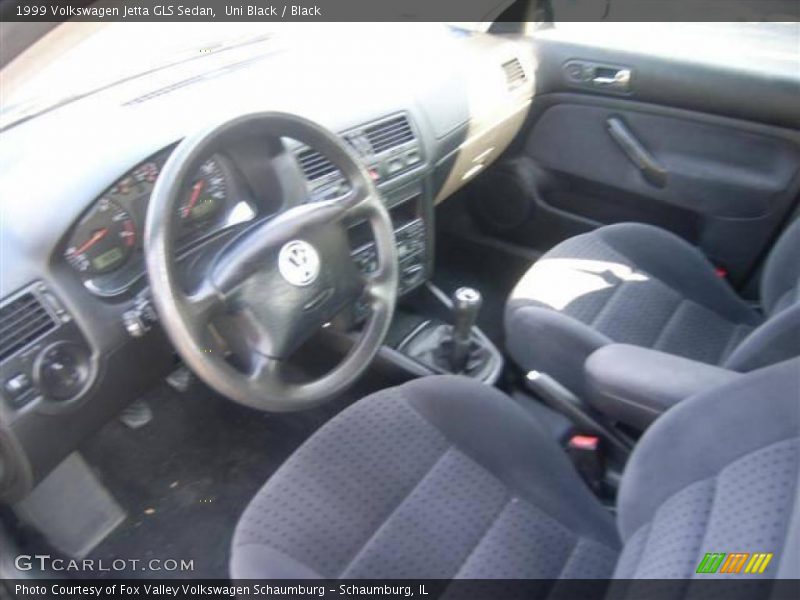 Uni Black / Black 1999 Volkswagen Jetta GLS Sedan
