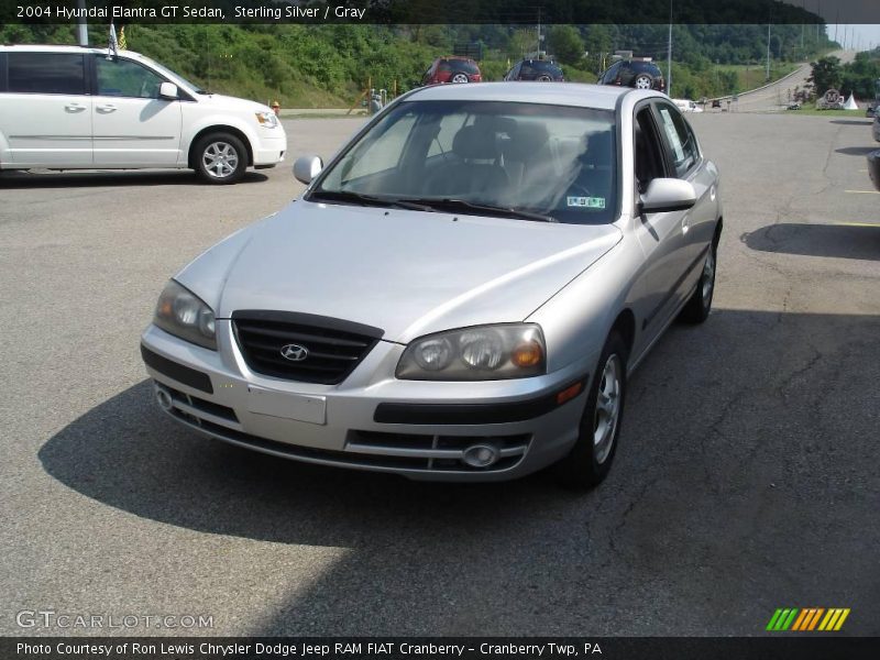 Sterling Silver / Gray 2004 Hyundai Elantra GT Sedan