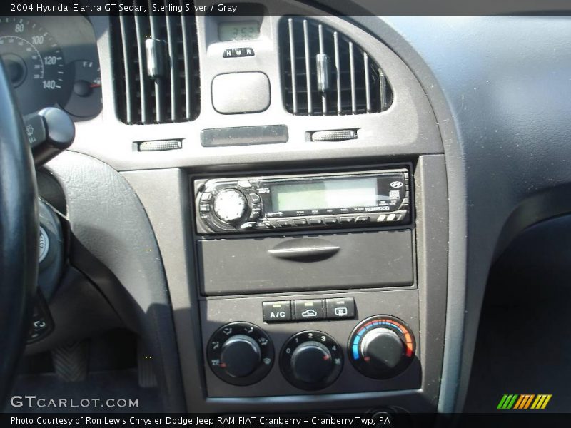 Sterling Silver / Gray 2004 Hyundai Elantra GT Sedan