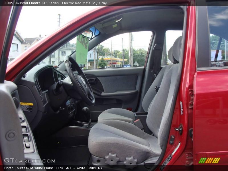 Electric Red Metallic / Gray 2005 Hyundai Elantra GLS Sedan