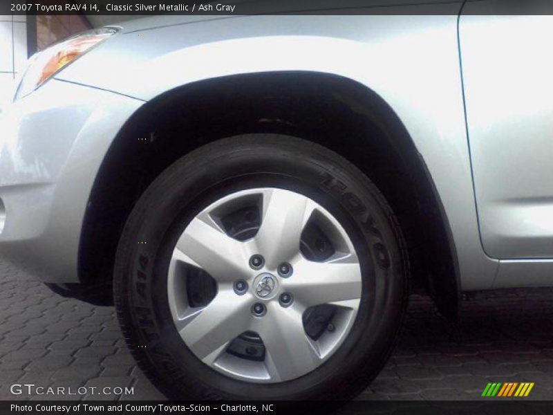Classic Silver Metallic / Ash Gray 2007 Toyota RAV4 I4