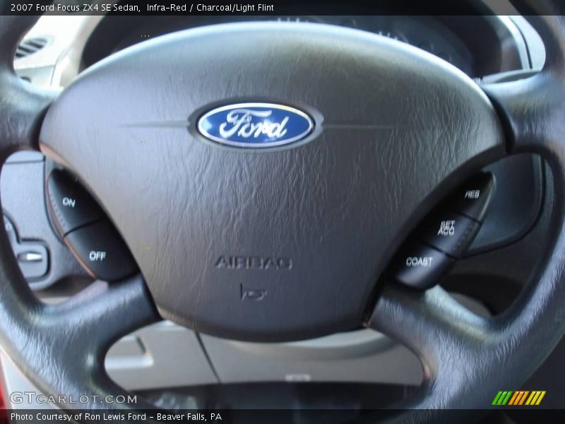 Infra-Red / Charcoal/Light Flint 2007 Ford Focus ZX4 SE Sedan