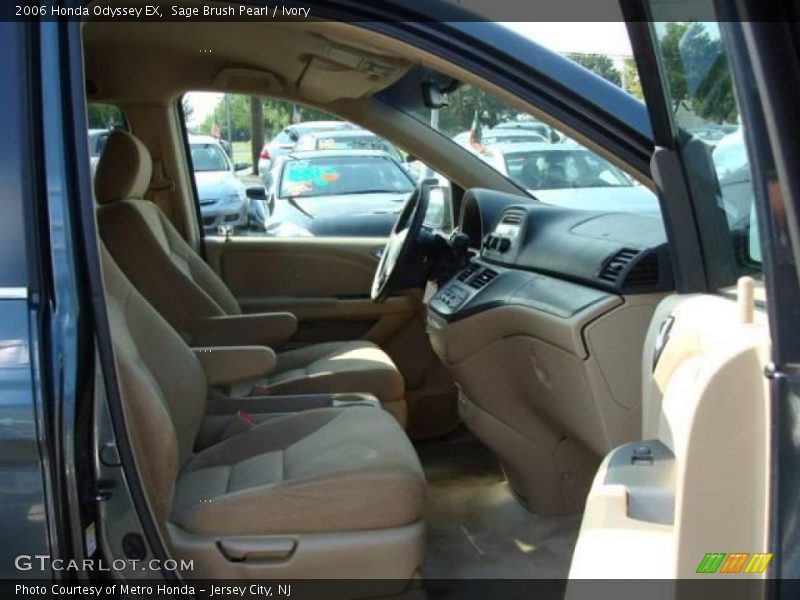 Sage Brush Pearl / Ivory 2006 Honda Odyssey EX