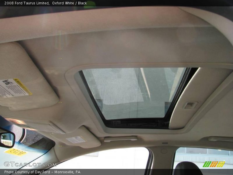 Oxford White / Black 2008 Ford Taurus Limited