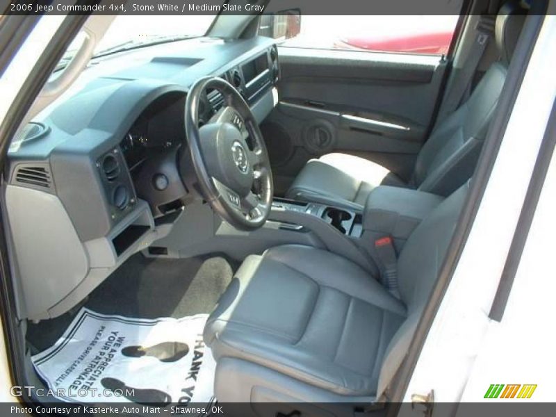 Stone White / Medium Slate Gray 2006 Jeep Commander 4x4