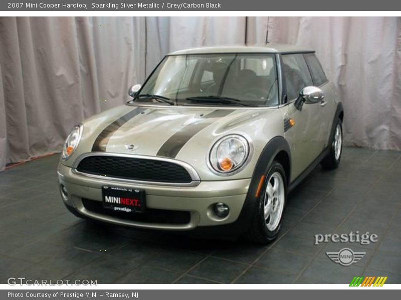 Sparkling Silver Metallic / Grey/Carbon Black 2007 Mini Cooper Hardtop