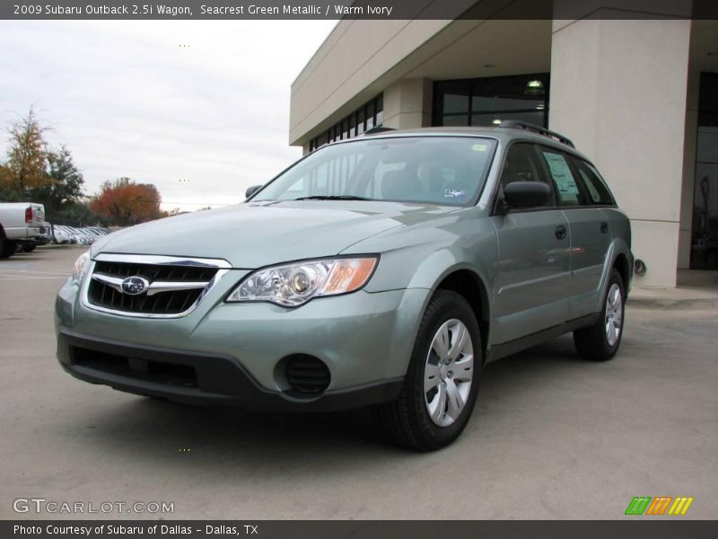 Seacrest Green Metallic / Warm Ivory 2009 Subaru Outback 2.5i Wagon