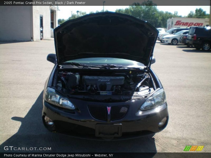 Black / Dark Pewter 2005 Pontiac Grand Prix Sedan