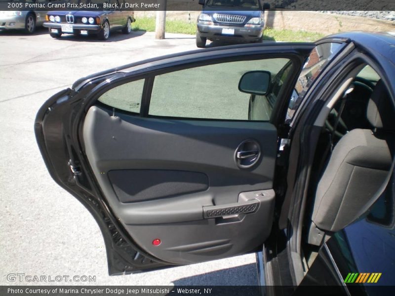 Black / Dark Pewter 2005 Pontiac Grand Prix Sedan