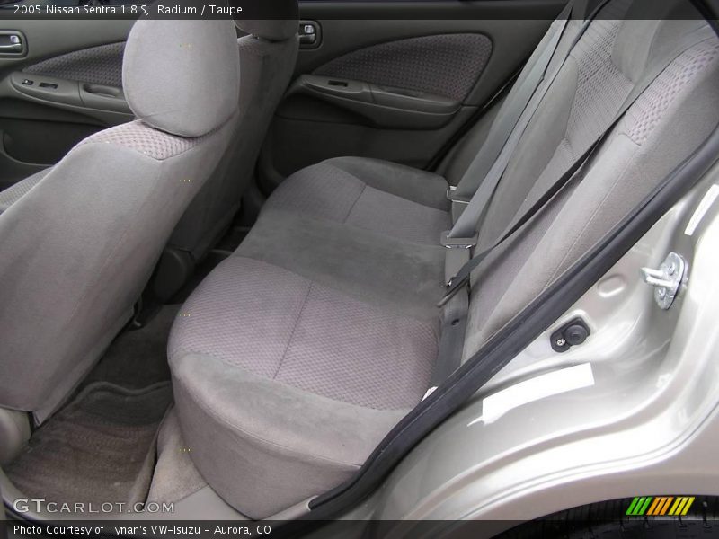 Radium / Taupe 2005 Nissan Sentra 1.8 S