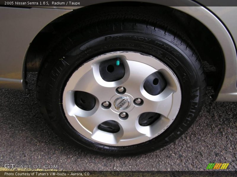 Radium / Taupe 2005 Nissan Sentra 1.8 S