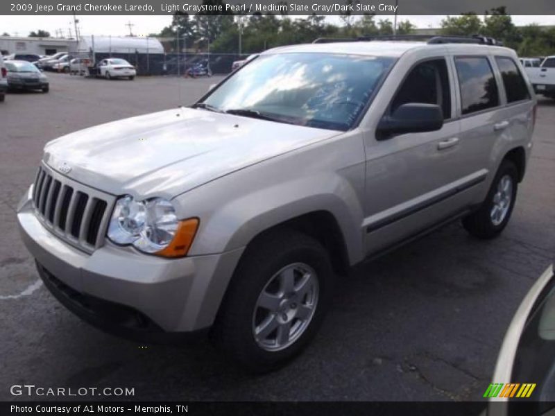 Light Graystone Pearl / Medium Slate Gray/Dark Slate Gray 2009 Jeep Grand Cherokee Laredo