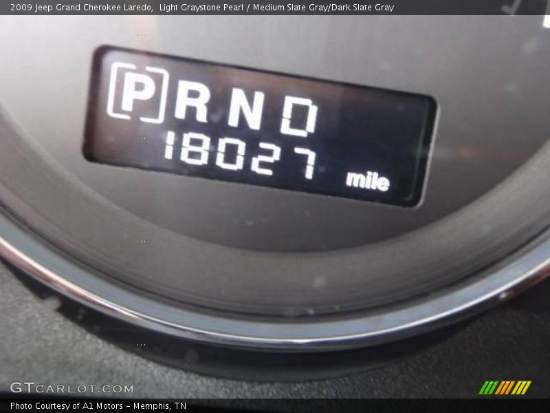 Light Graystone Pearl / Medium Slate Gray/Dark Slate Gray 2009 Jeep Grand Cherokee Laredo
