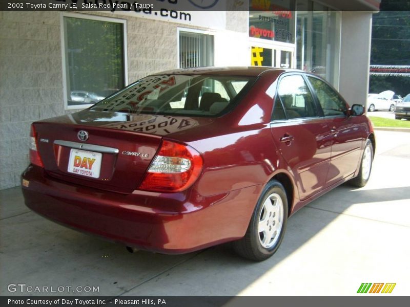 Salsa Red Pearl / Taupe 2002 Toyota Camry LE