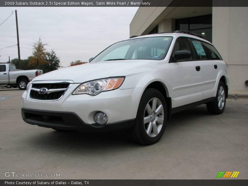 Satin White Pearl / Warm Ivory 2009 Subaru Outback 2.5i Special Edition Wagon