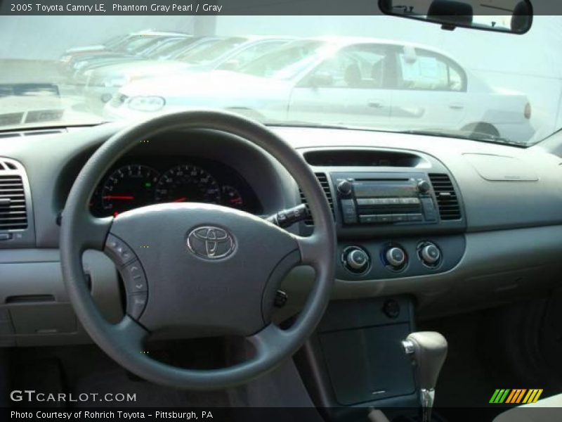 Phantom Gray Pearl / Gray 2005 Toyota Camry LE