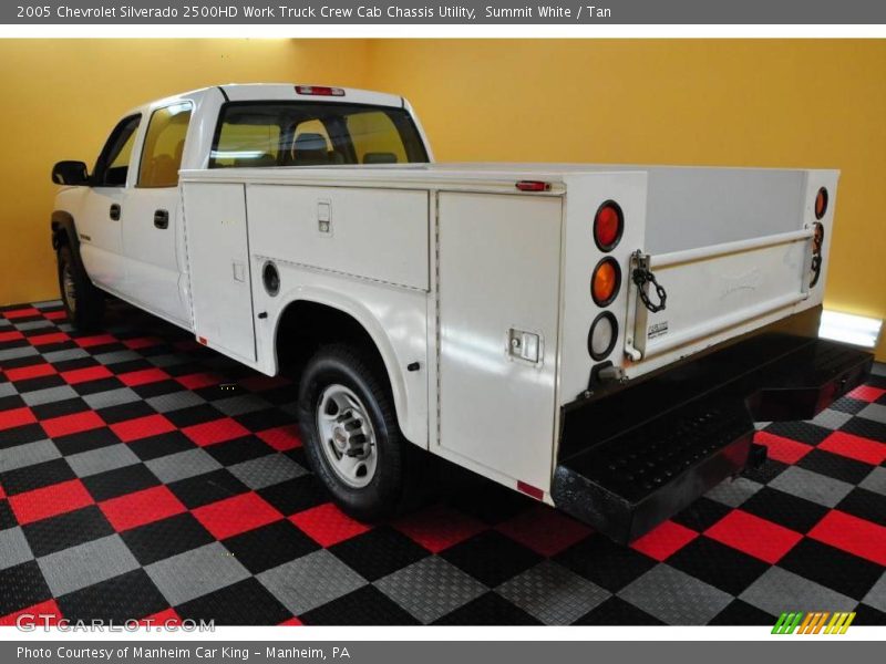 Summit White / Tan 2005 Chevrolet Silverado 2500HD Work Truck Crew Cab Chassis Utility