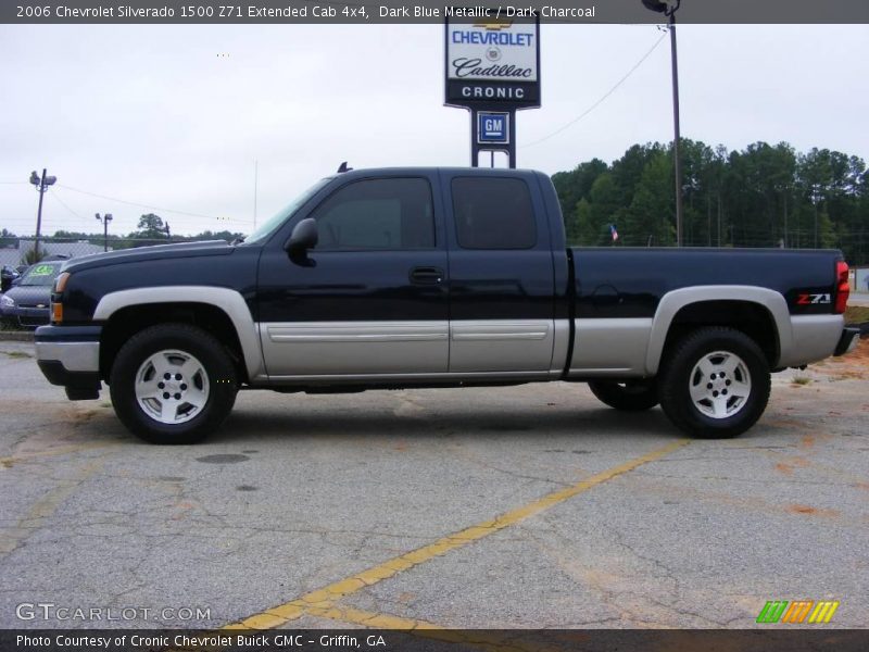 Dark Blue Metallic / Dark Charcoal 2006 Chevrolet Silverado 1500 Z71 Extended Cab 4x4