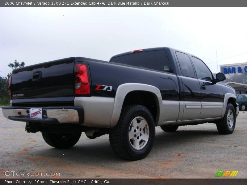Dark Blue Metallic / Dark Charcoal 2006 Chevrolet Silverado 1500 Z71 Extended Cab 4x4