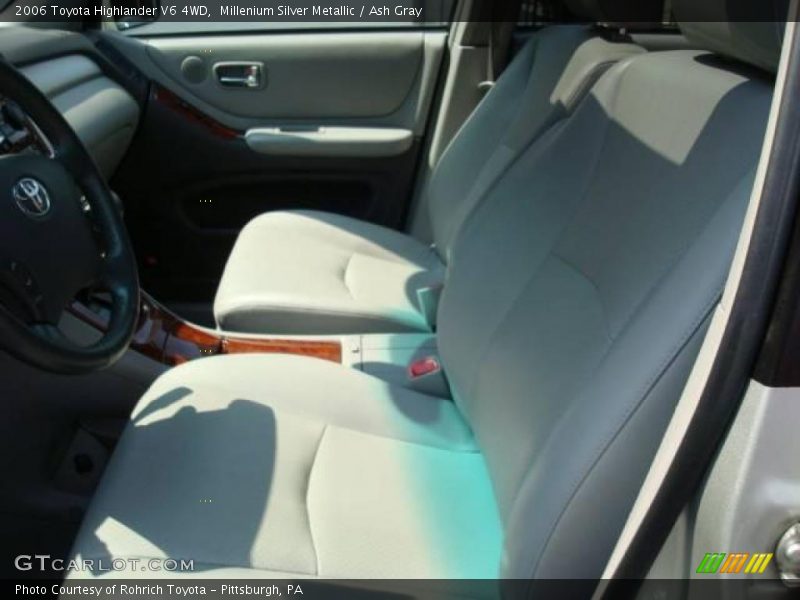 Millenium Silver Metallic / Ash Gray 2006 Toyota Highlander V6 4WD