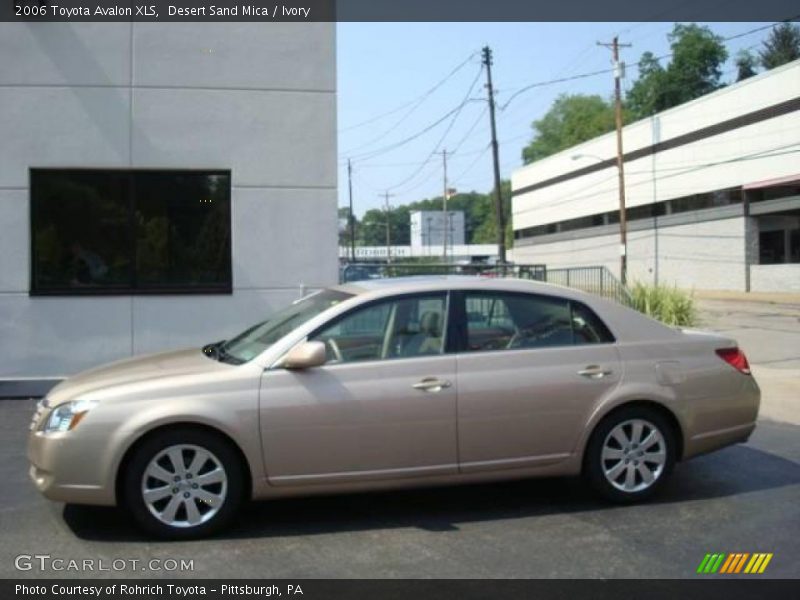 Desert Sand Mica / Ivory 2006 Toyota Avalon XLS