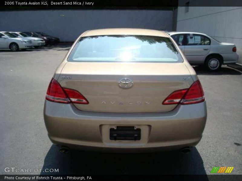 Desert Sand Mica / Ivory 2006 Toyota Avalon XLS