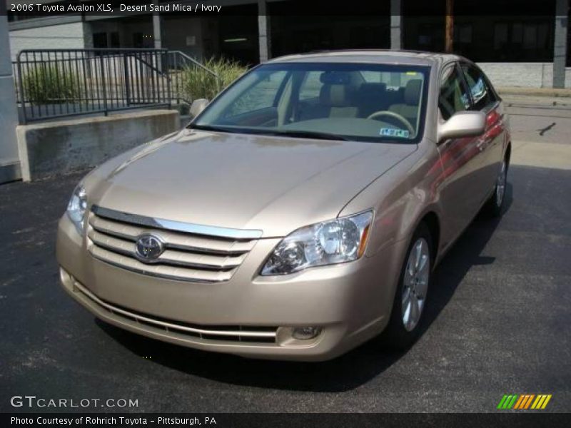 Desert Sand Mica / Ivory 2006 Toyota Avalon XLS