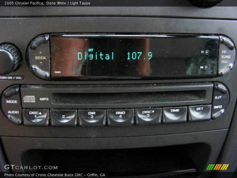 Stone White / Light Taupe 2005 Chrysler Pacifica