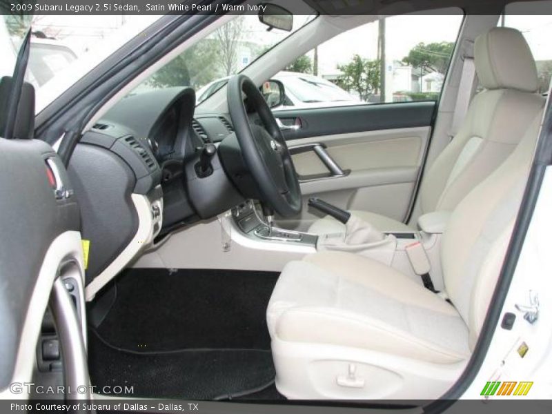 Satin White Pearl / Warm Ivory 2009 Subaru Legacy 2.5i Sedan
