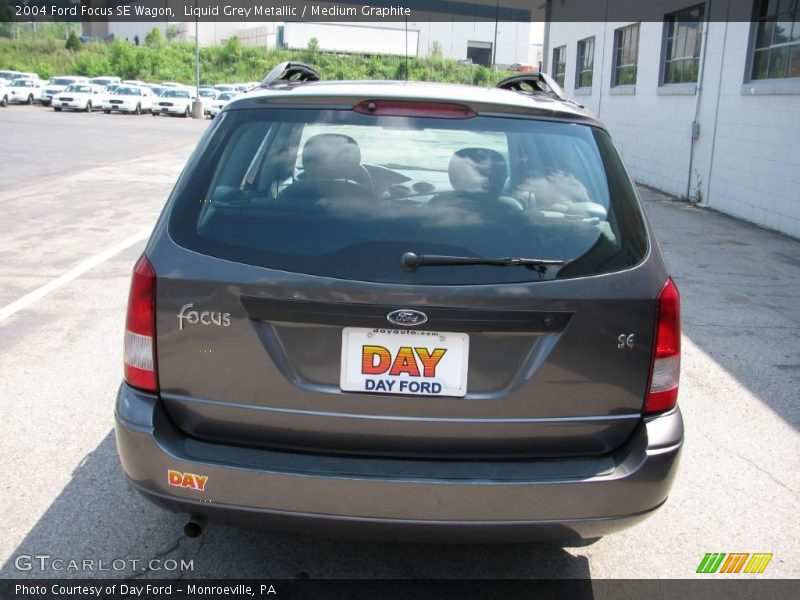 Liquid Grey Metallic / Medium Graphite 2004 Ford Focus SE Wagon