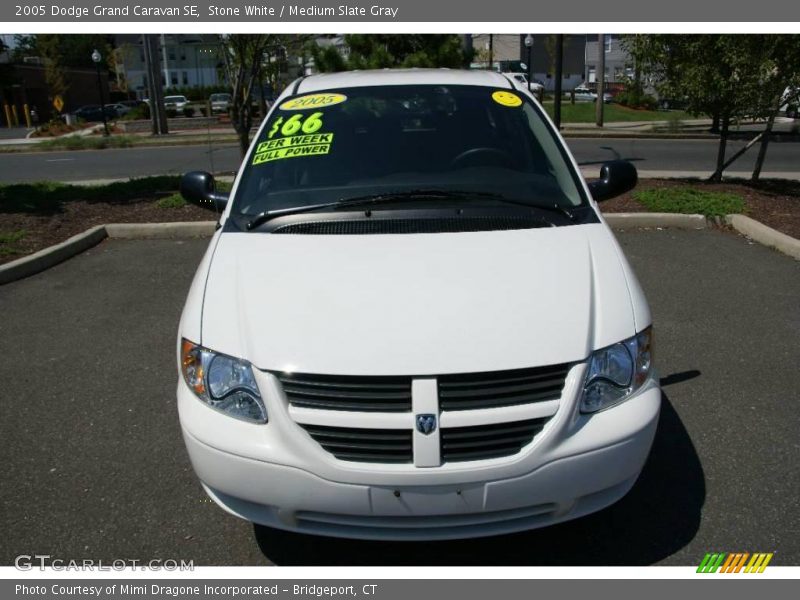 Stone White / Medium Slate Gray 2005 Dodge Grand Caravan SE