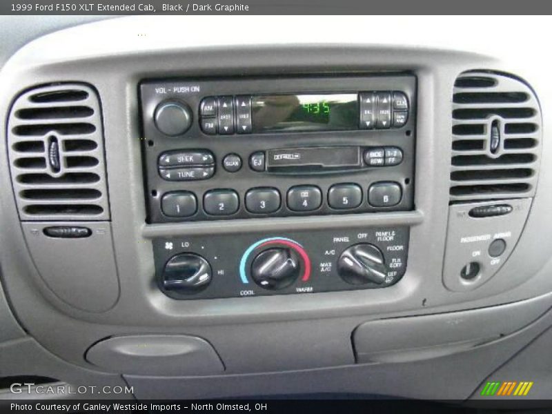 Black / Dark Graphite 1999 Ford F150 XLT Extended Cab